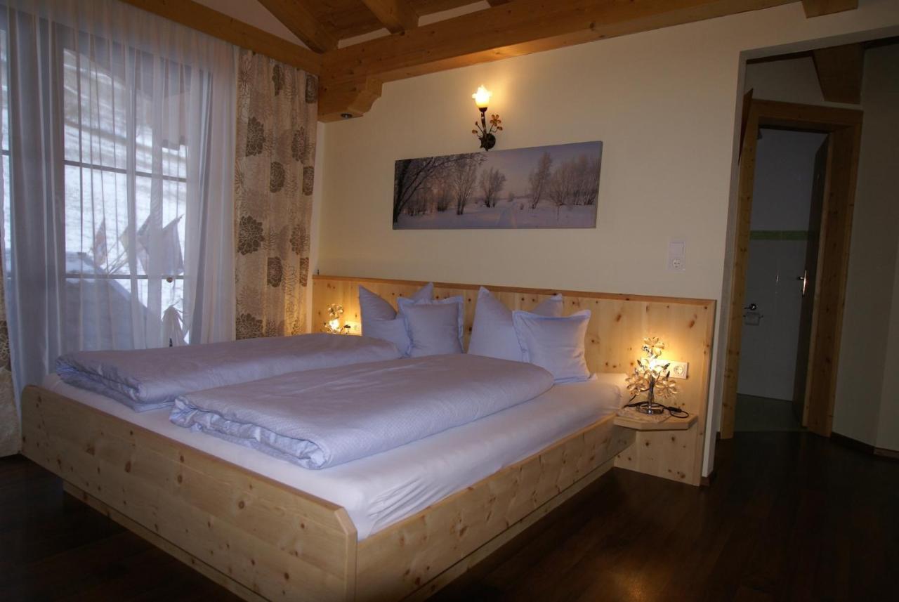 Sonnenschloessl Apartments Neustift im Stubaital Bagian luar foto